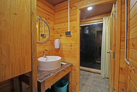 Flamingo Beach Resort GOA 외부 사진